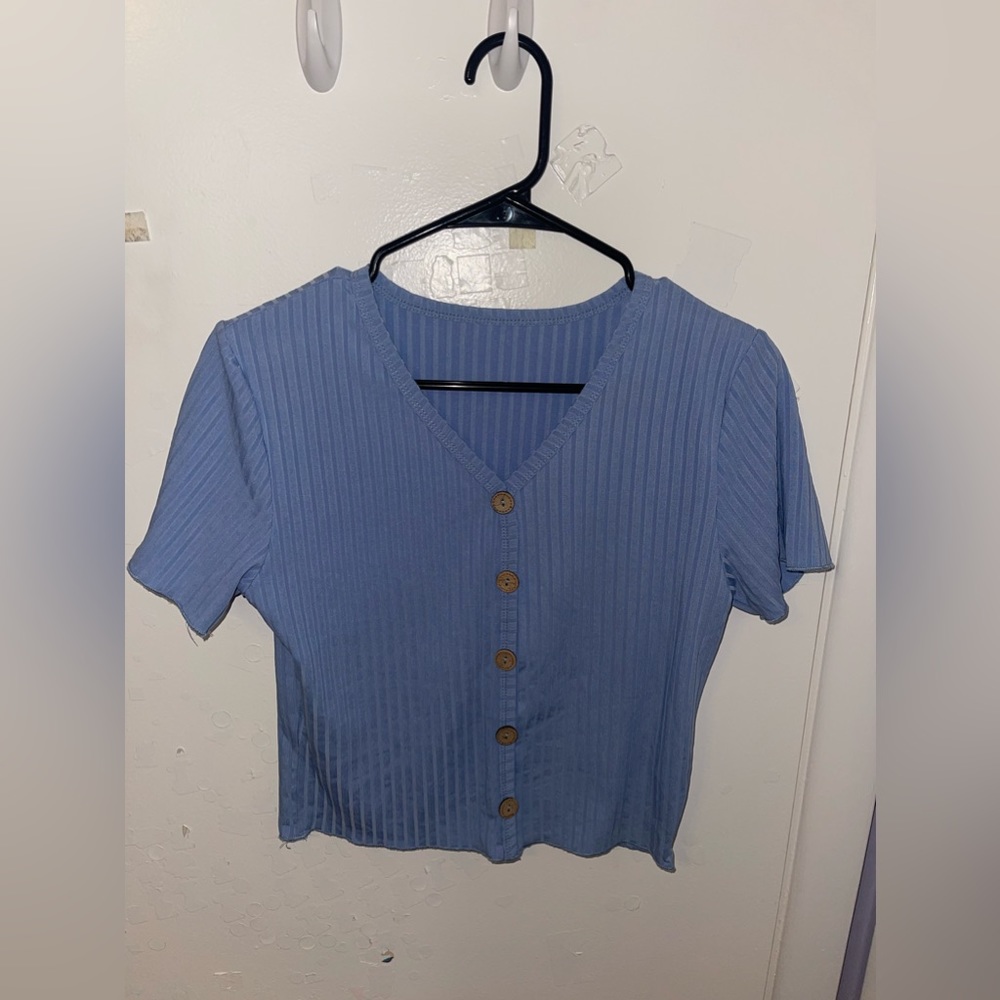 Ribbed Button Front V-neck Tee